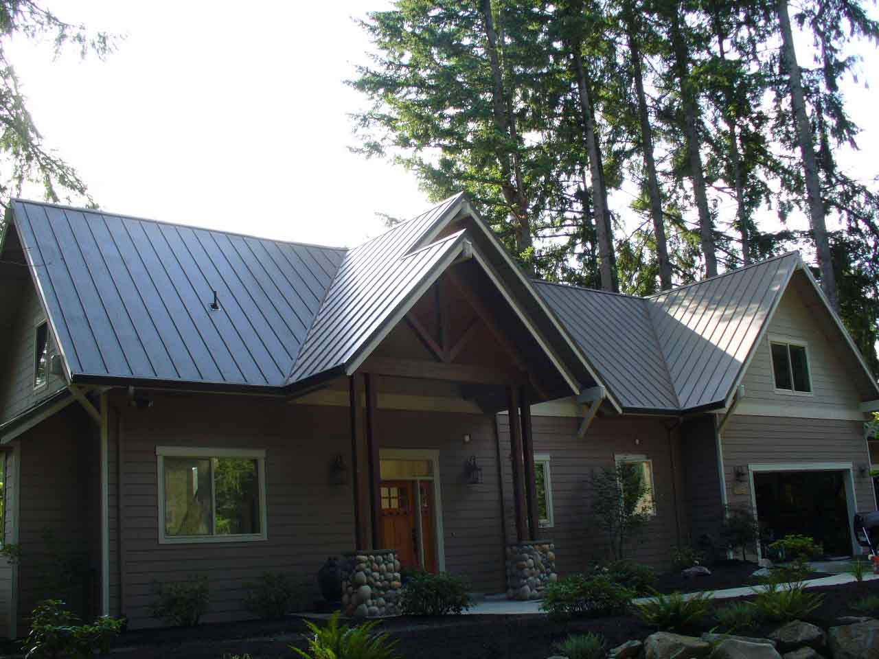 Wonderful home with Loc-Seam roof