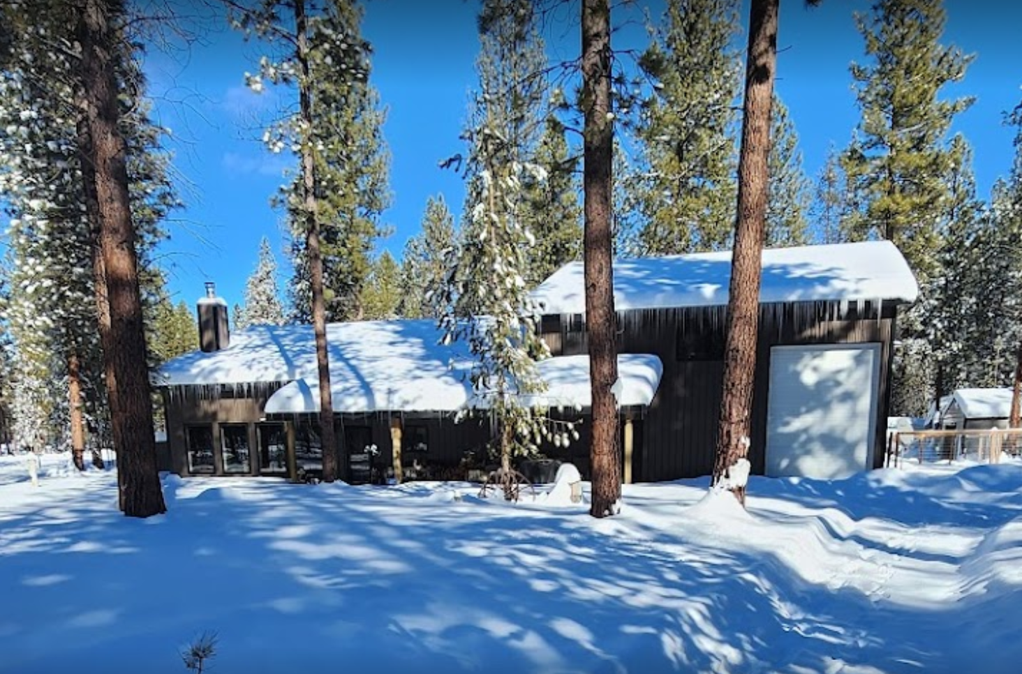 Snow-Covered-Pole-Barn